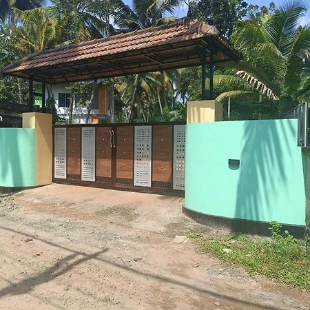 Dilkush Munroe Homestay Kollam Exterior photo